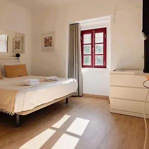 Casa Com Graca - Fully Equiped In The Historical Center , Lisboa Portugal