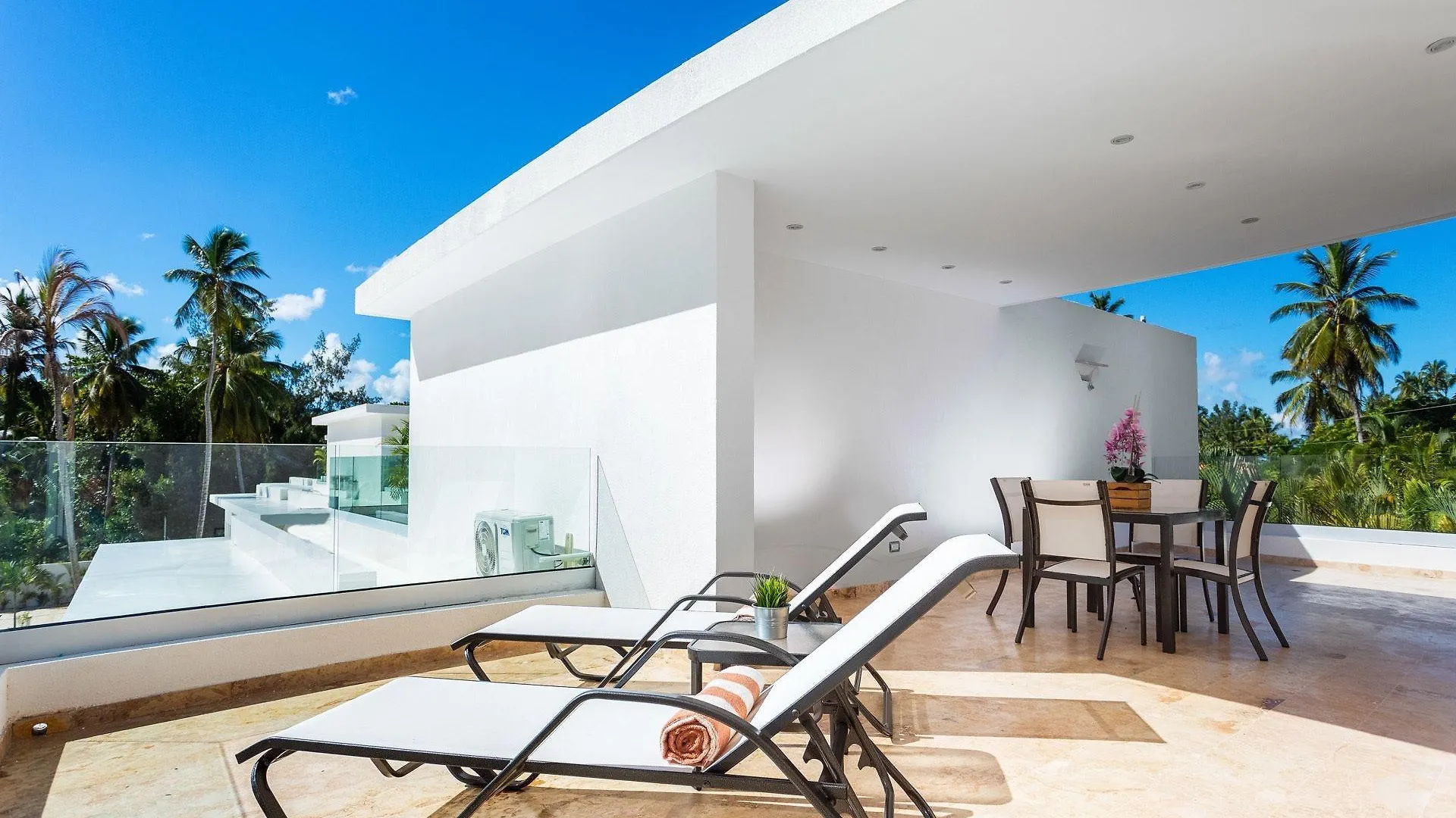 Louisa Apartamentos Las Terrenas